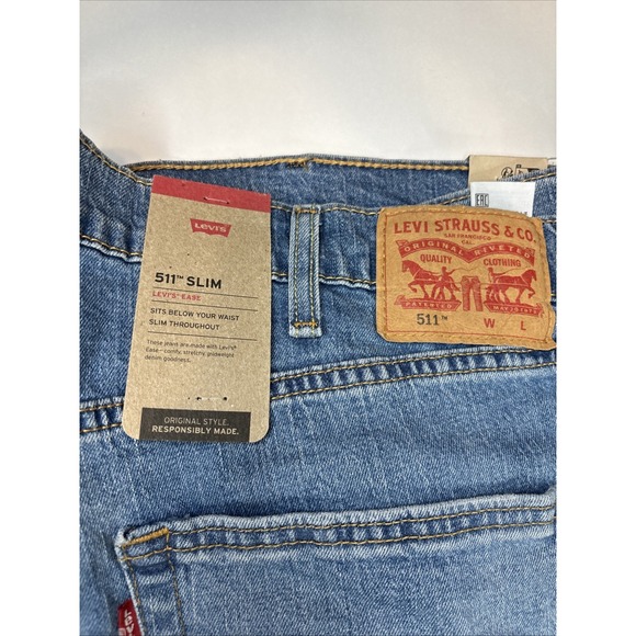 Levi's 511 Slim Fit Jeans Mens 46x34 Medium Wash Denim Pants - Picture 2 of 12